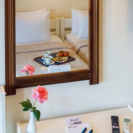 Akroyali Seafront Retreat-luxury Feel Inn